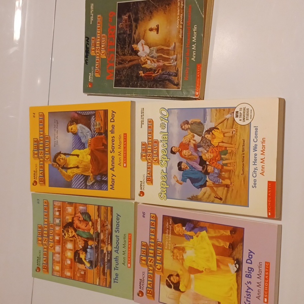 5 books The babysitters club mystery super special ann m Martin